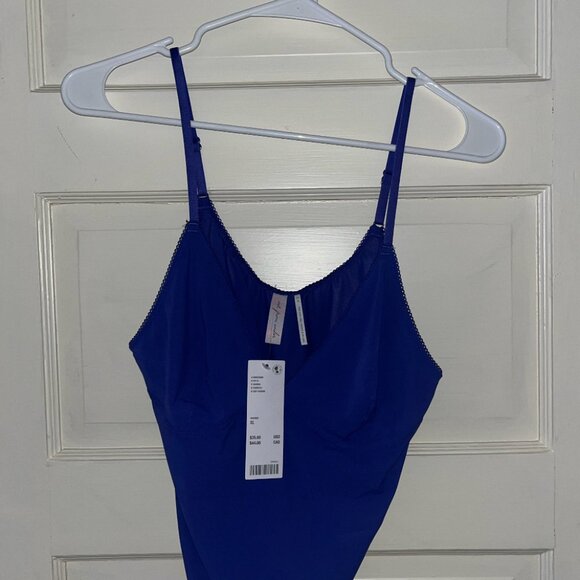 NWT Urban Outfitters Out From Under Je T'aime Mesh Cropped V-Neck Cami XL blue - Picture 6 of 6